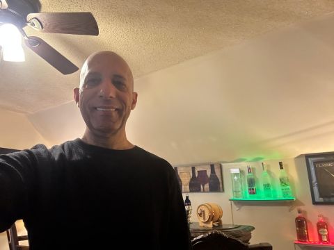 Bernard76 is Single in Alaska, Alaska, 4