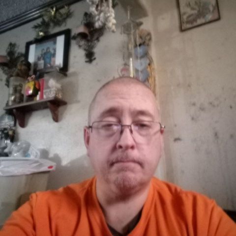 ChrisSJohnson2017 is Single in Belvidere, Illinois, 3