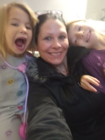 1111Lacy is Single in lexington, Kentucky, 5