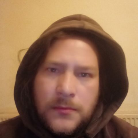 Tim7473 is Single in Liverpool, England, 4