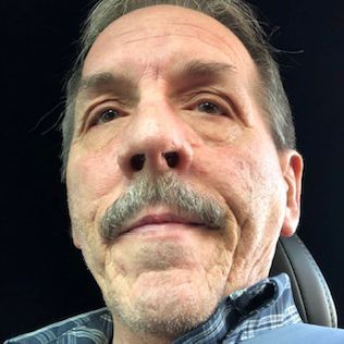 drew727j is Single in Calgary, Alberta, 4