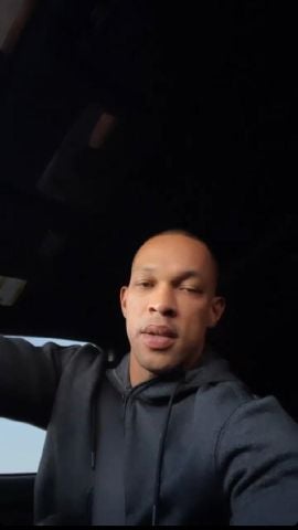 mkenzie300 is Single in waltham, Massachusetts, 2