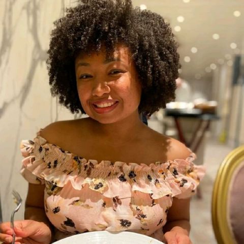 Nohea is Single in Tempe, Arizona, 3