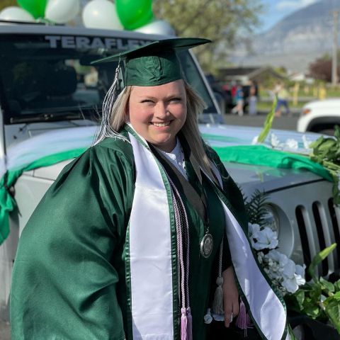 SamAnder90 is Single in MAGNA, Utah, 5