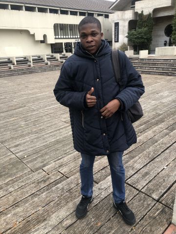 Stanlovich26 is Single in Aalst, Oost-Vlaanderen