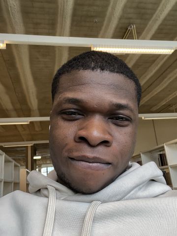 Stanlovich26 is Single in Aalst, Oost-Vlaanderen, 6