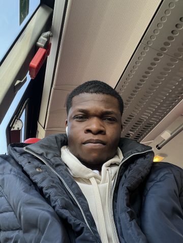 Stanlovich26 is Single in Aalst, Oost-Vlaanderen, 6