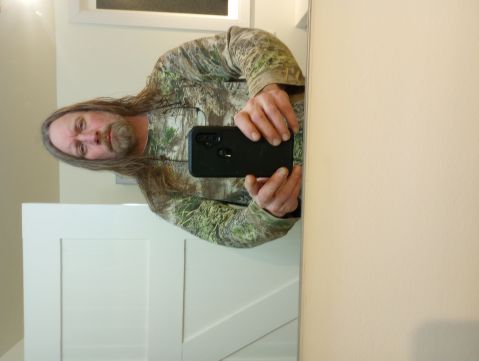 Grizzlybeartim1776 is Single in TROY, Montana, 3