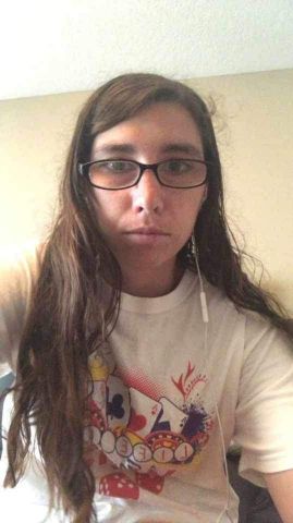 shirley423 is Single in cali, Wyoming, 3