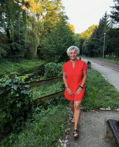 Elisainoz is Single in Saratoga, Wyoming, 4