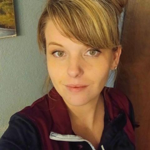 Autumn1993 is Single in Thermopolis, Wyoming, 4