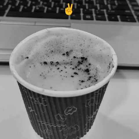 Lila983 is Single in Newry, Northern Ireland, 4