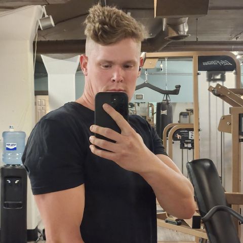 JoeMG is Single in Medford, Oregon, 2