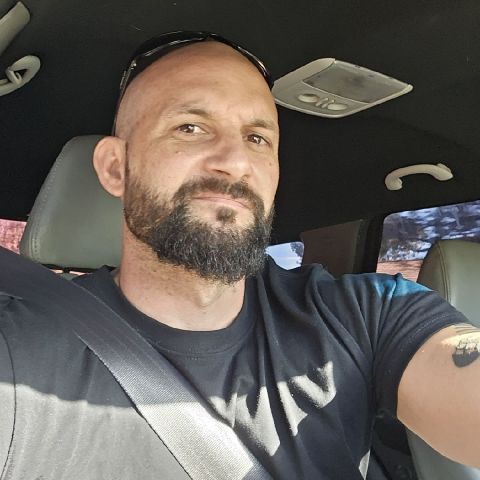 Craig723 is Single in Armadale, Western Australia, 3