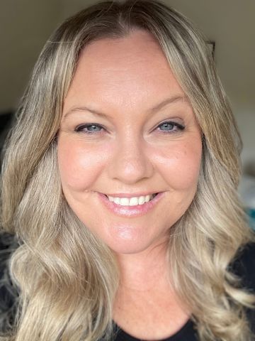 Olgapraise1 is Single in Hollywood, Florida, 2