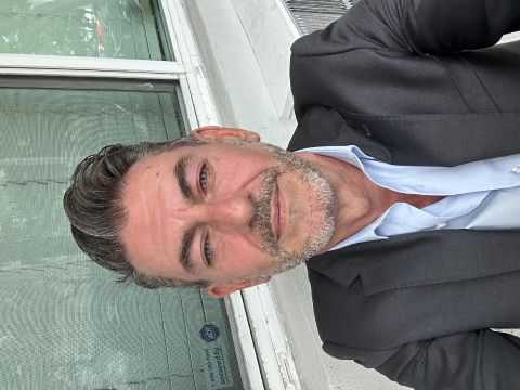 Craigritz is Single in Miami Beach, Florida, 2