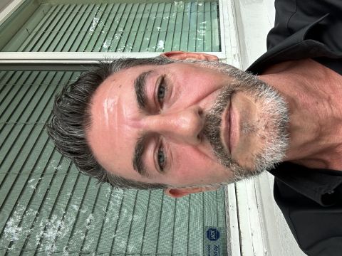 Craigritz is Single in Miami Beach, Florida, 3