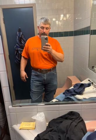 charles35smith is Single in Chesapeake, Virginia, 2