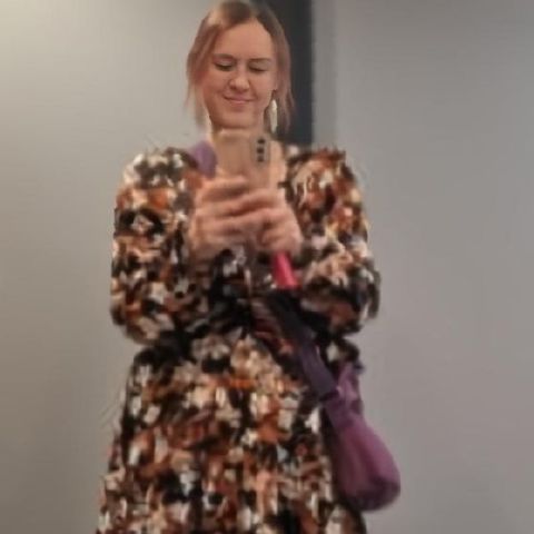 Law81 is Single in Woking, England, 3