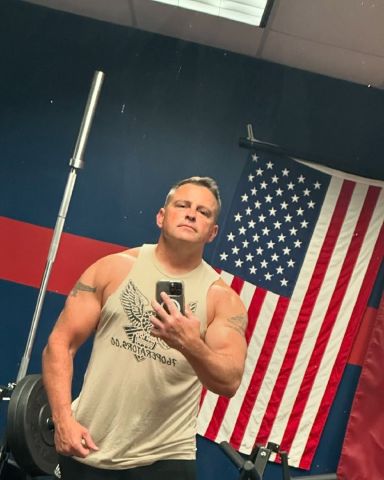 RickHay is Single in Kansas City, Kansas, 2