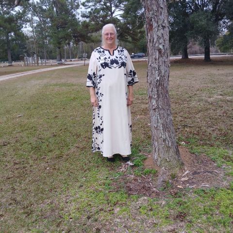 Donie64 is Single in Picayune, Mississippi, 5