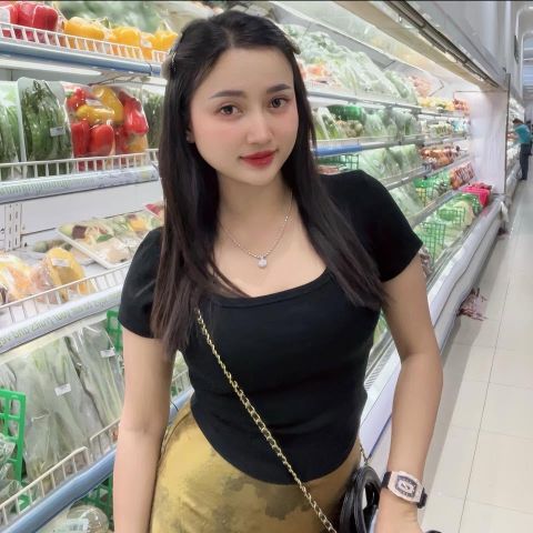 lovelyhata