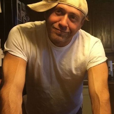 RCINMO is Single in Blue Springs, Missouri, 5