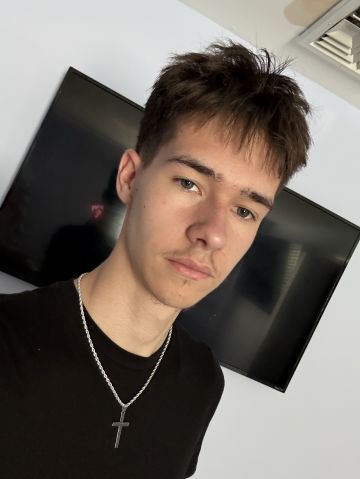 Dejan_Radman is Single in Prospect, Connecticut, 10