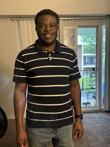Smiling2face is Single in FLINT, Michigan, 4
