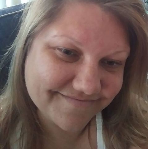 Shirleybratts is Single in HUTCHINSON, Kansas, 5