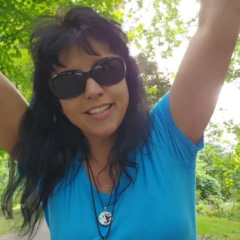 Nikki8888 is Single in Brockville, Ontario, 5
