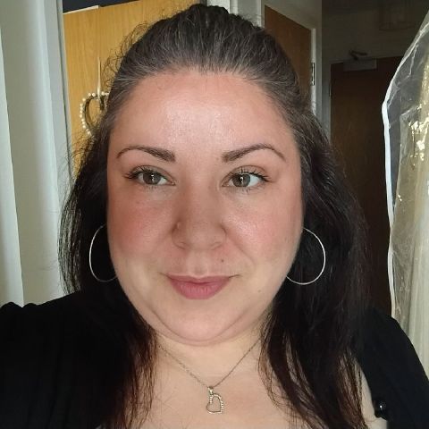 Dominique02 is Single in West Croydon, England, 2
