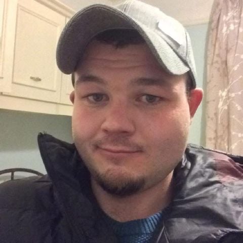 mooncheese is Single in Skelmersdale, England, 2