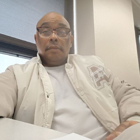 Dulaune is Single in Toledo, Ohio, 6