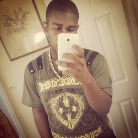 kenjno is Single in delices, Saint Peter, 4