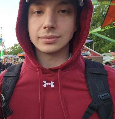 Eric1483 is Single in Fowlerville, Michigan, 5