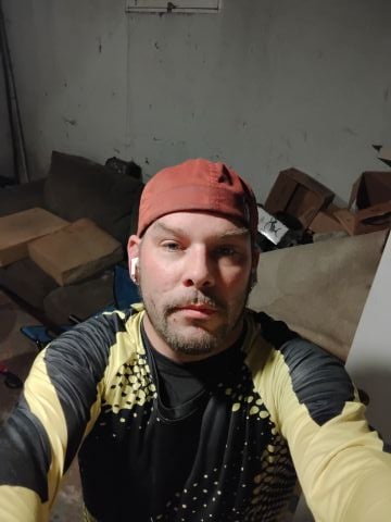 yeppheriam10 is Single in Kensington, Prince Edward Island, 4