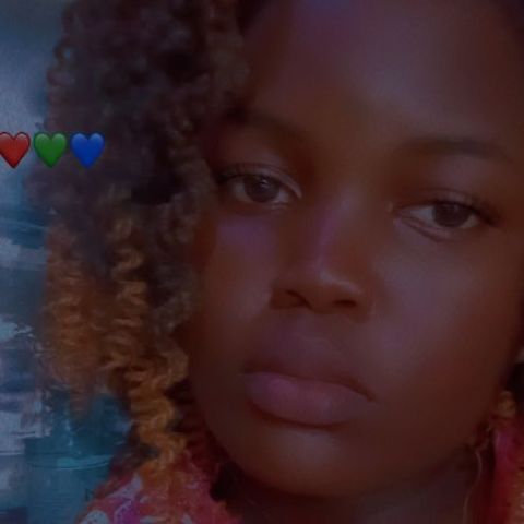 EssieNeriah