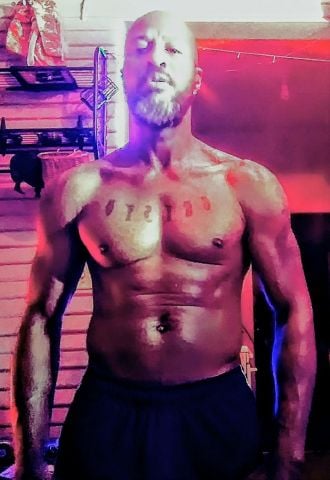 worksforus is Single in SAN GABRIEL, California, 3
