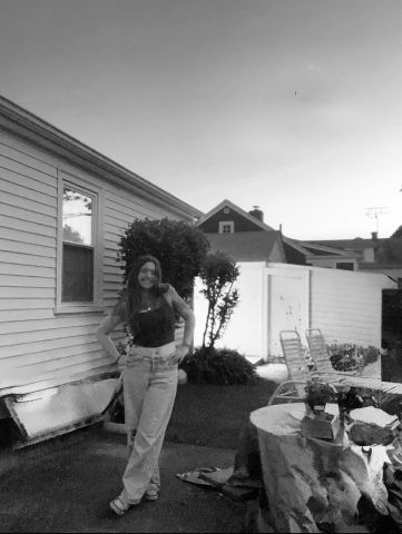 Briluvsdance123 is Single in pawtucket, Rhode Island, 5