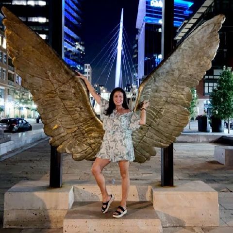 renew2026 is Single in Highlands Ranch, Colorado, 8