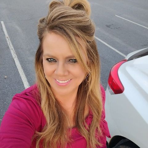 SharonCook1960 is Single in Charlotte, North Carolina, 3