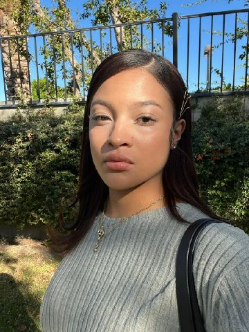 NewAlexa is Single in OKLAHOMA CITY, Oklahoma, 4