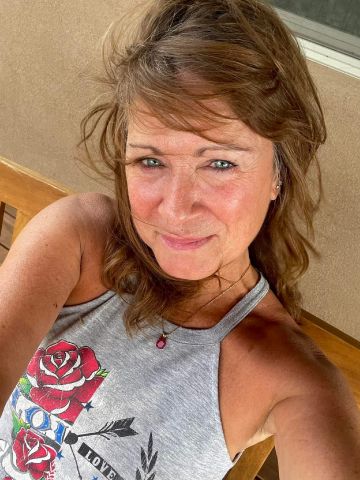 Roberta303 is Single in Aurora, Colorado, 4