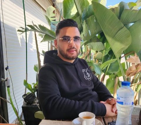 Helmi34 is Single in Turki, Nabul, 2