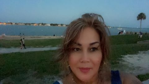 mustasa is Single in JACKSONVILLE, Florida, 4