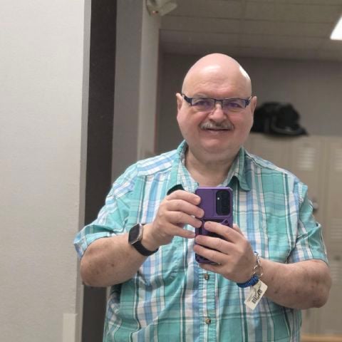 Mikegrawv is Single in Waupaca, Wisconsin, 1