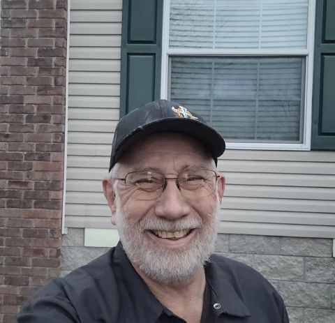 david_wyatt is Single in Miami Beach, Florida, 3