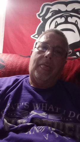Taserdawg is Single in Siler City, North Carolina, 2