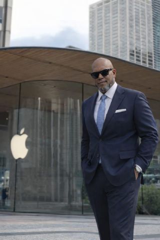 ozilll is Single in New York, New York, 2